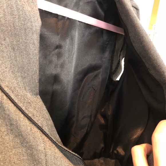 Grey Short Sleeve Business Blazer with Lace Detail - Picture 8 of 8